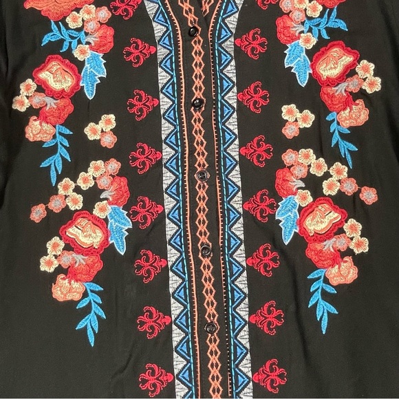 Andree by Unit Black Floral Embroidered Boho Festival Chic Button Up Tunic  Sz L - Picture 9 of 15
